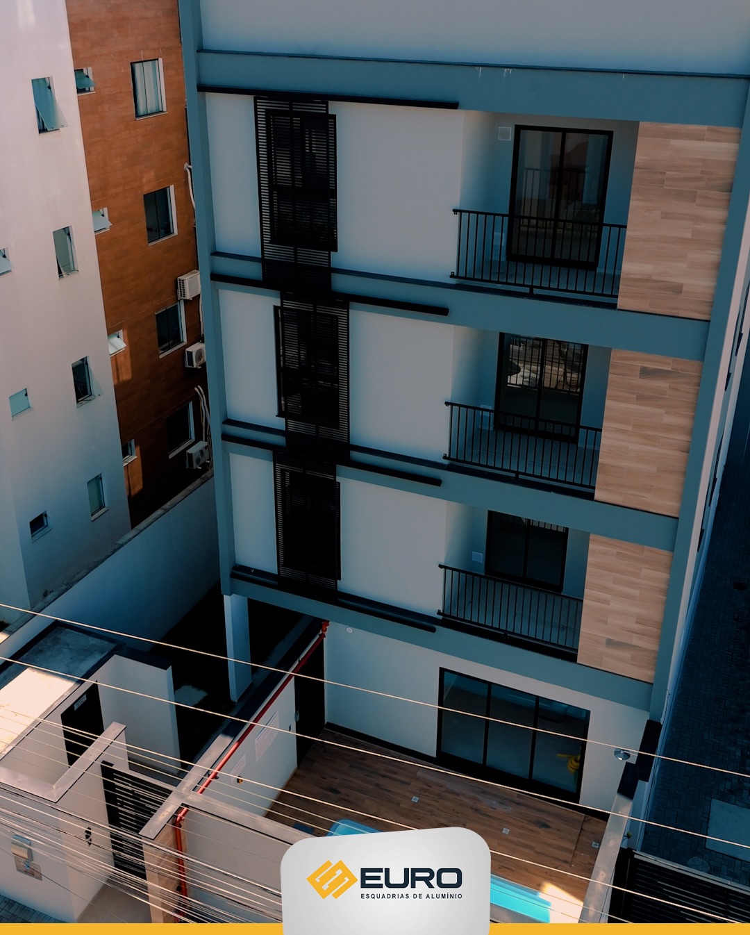 Projeto realizado pela EURO Esquadrias de Alumínio